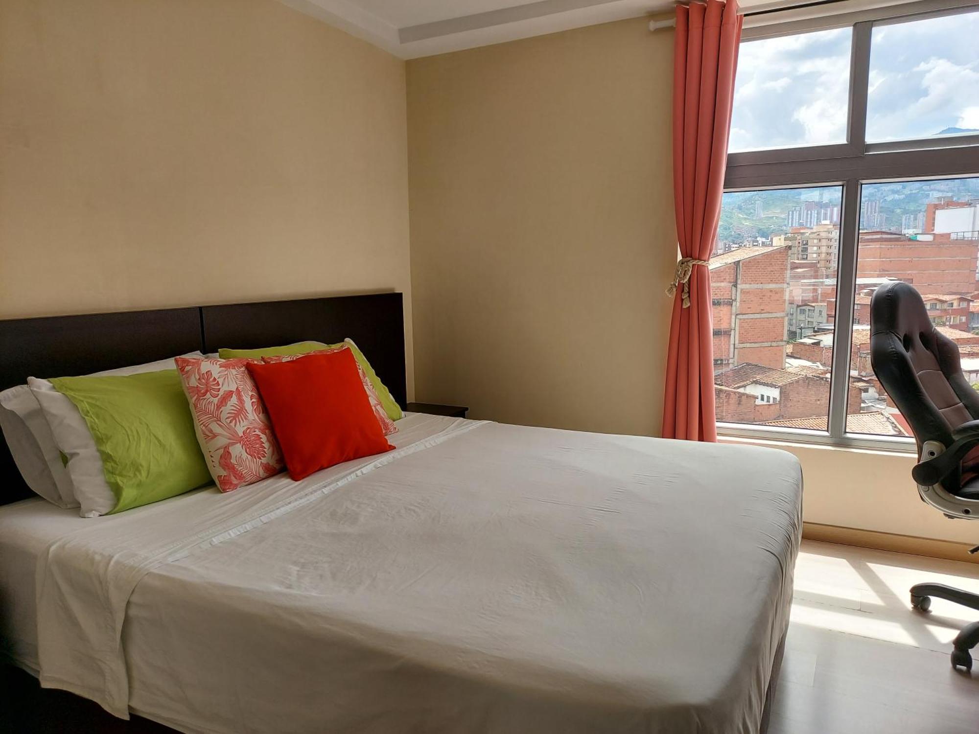 San Peter Apartments Medellín Exterior foto